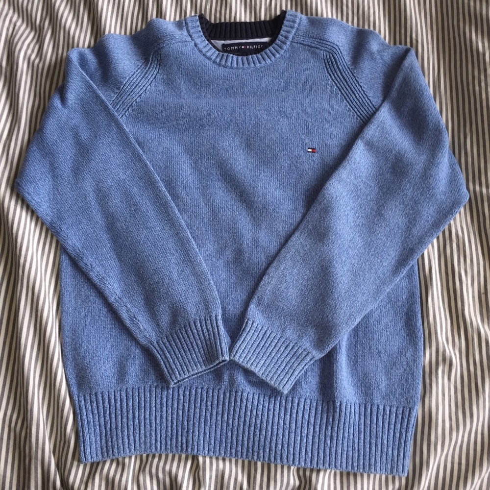 BLUE TOMMY HILFIGER CREWNECK SWEATER